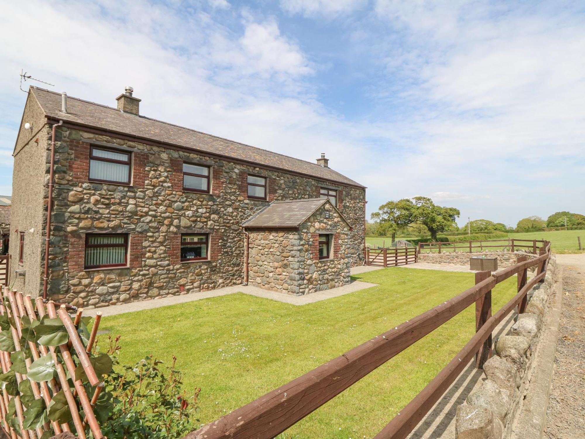 Yr Hen Stabl Villa Caernarfon Luaran gambar